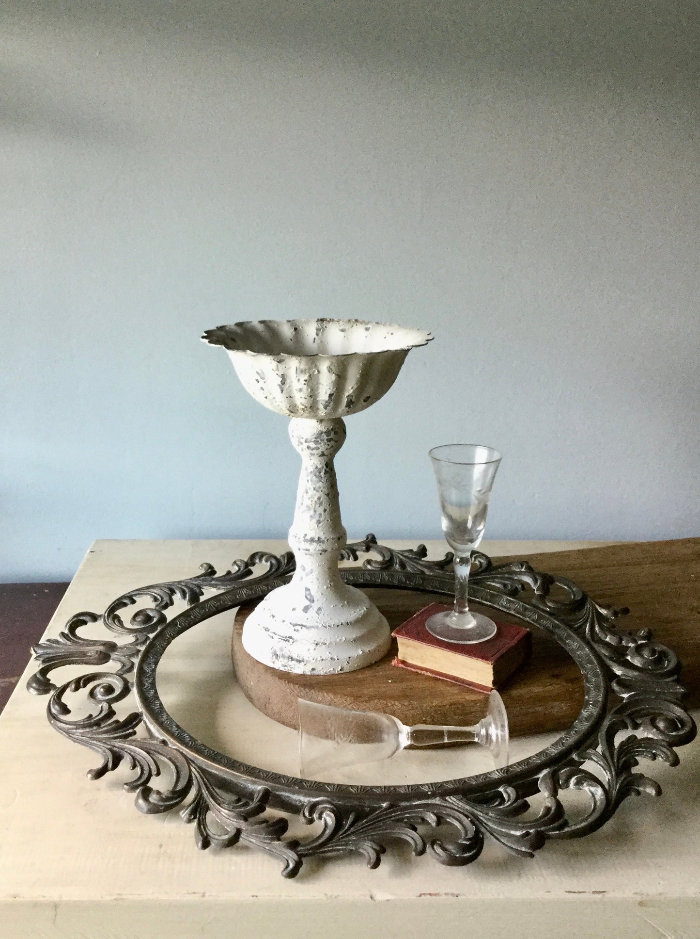 White Pedestal Candle Holder, White Metal Vase, Pillar Holders, Farmhouse Home Decor, Urn, Plant Stand