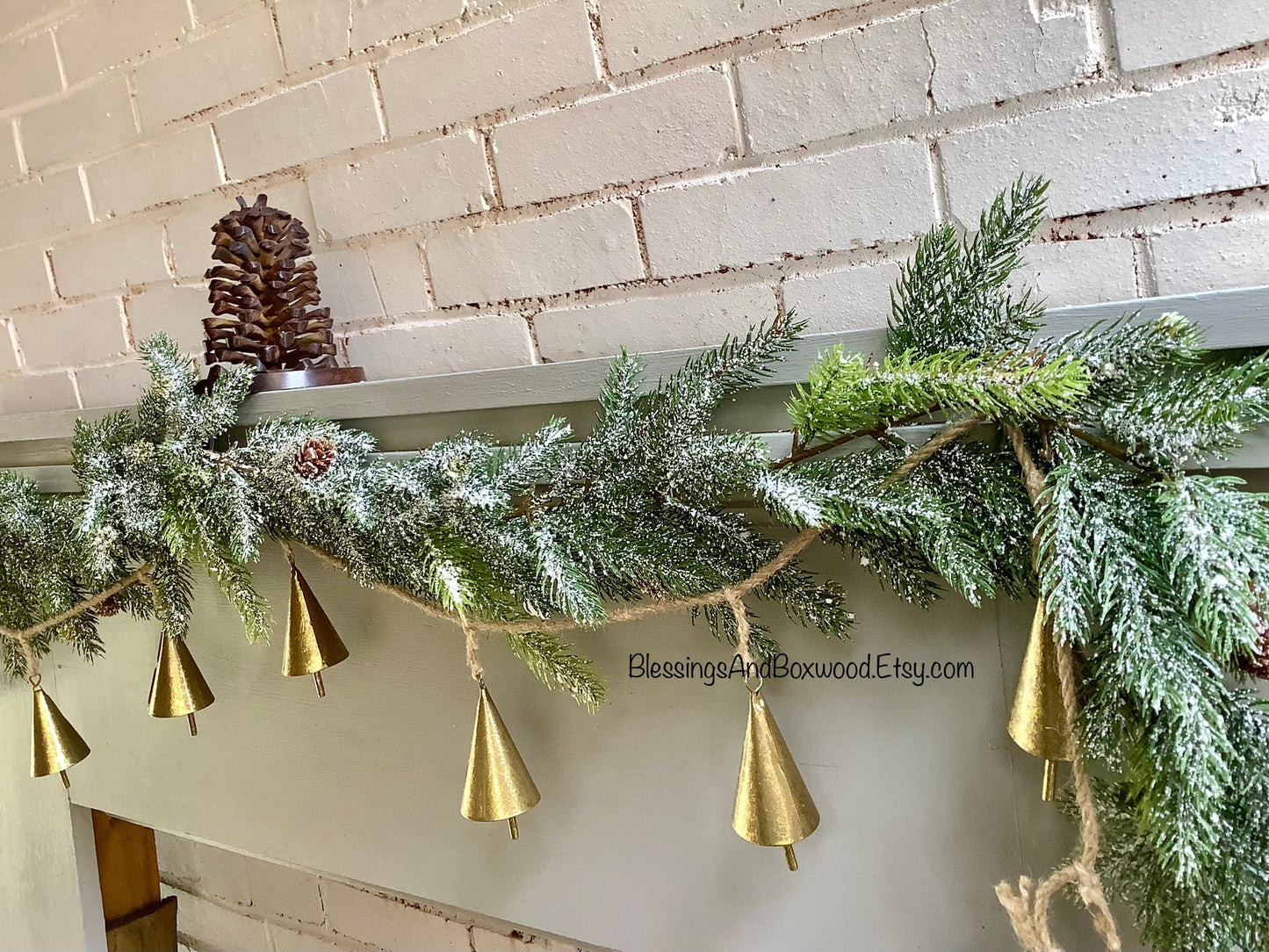 Jingle Bells Garland, Sleigh Bells Garland, Bells on a Rope, Gold Bells Garland for Mantle