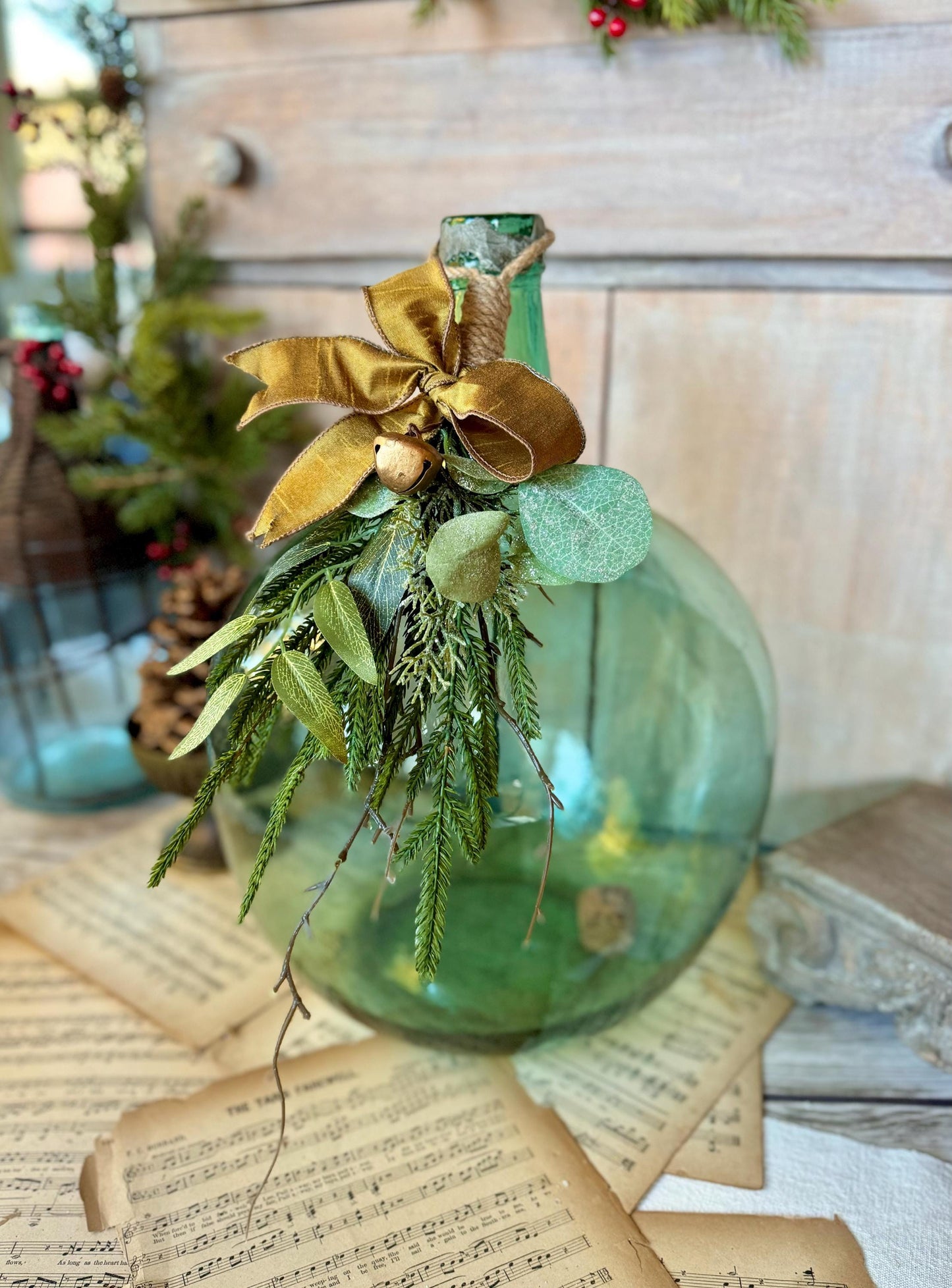 Luxe Gold Mini Christmas Swag with Bells, Mini Lantern Swag, Kitchen Cabinet Decor