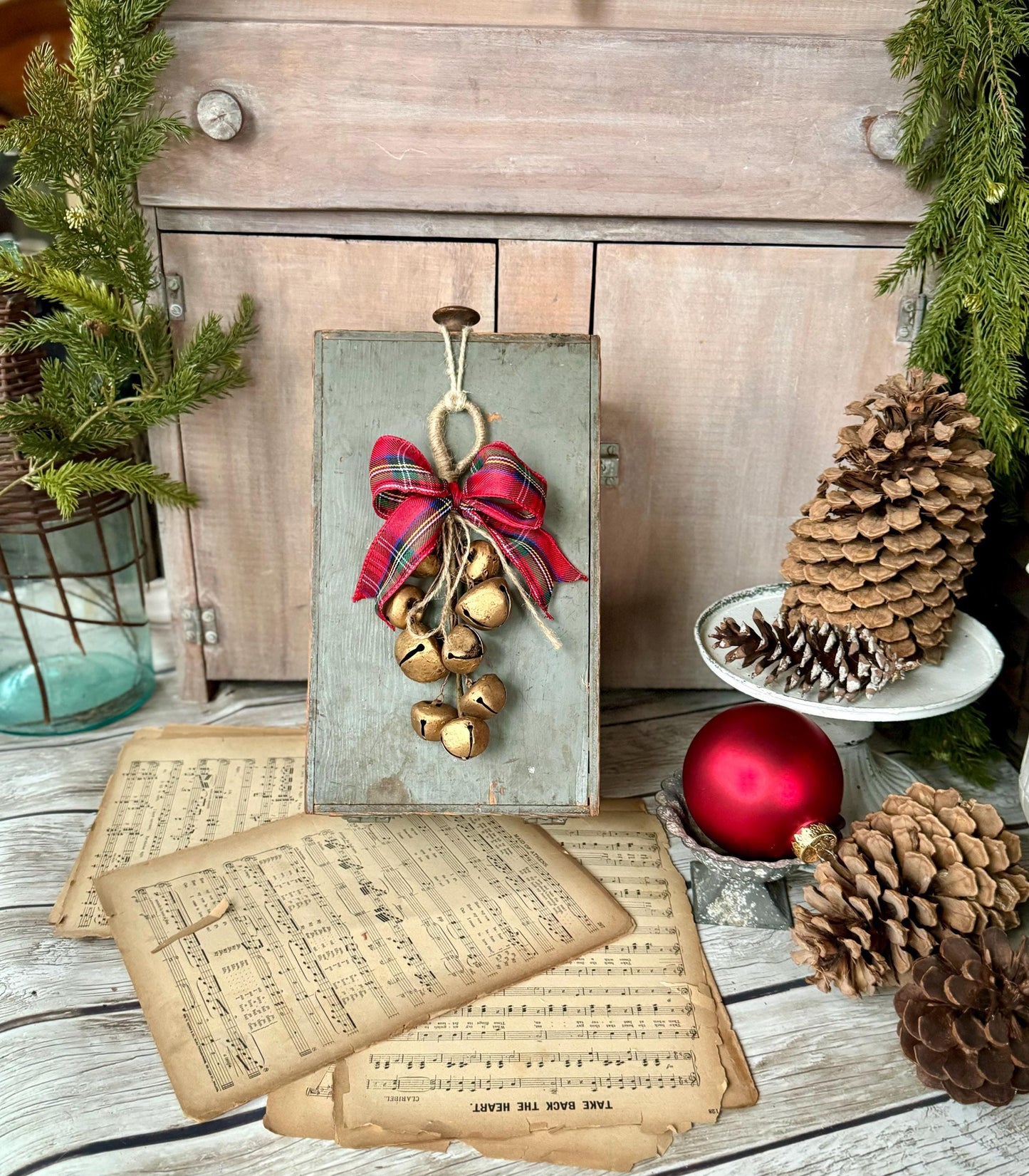 Sleigh Bells Door Hanger, Christmas Bells, Mistletoe Bells, Jingle Bell Swag, Christmas Sleigh Bells, Package Topper, Christmas Gift