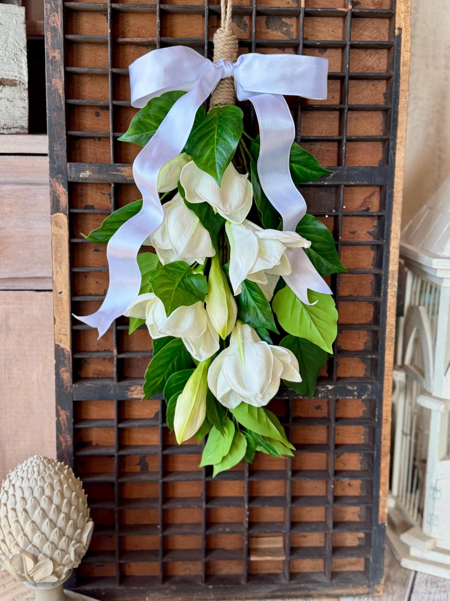 NEW 2025! White Easter Lily Swag Wreath, Easter Door Swag, Church Door Wreath, Spring Summer Teardrop Swag, White Wedding Pew Decor