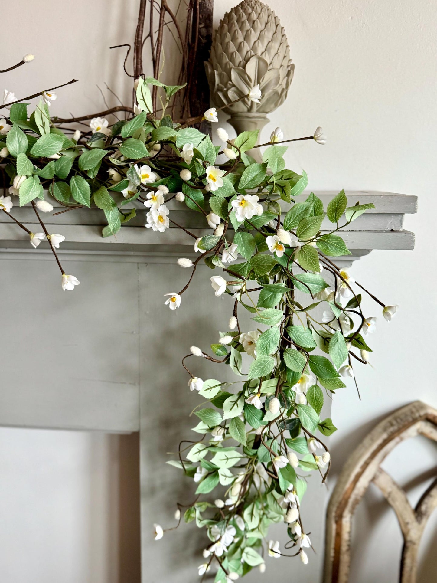 Wildflower Garland, Pussy Willow Garland, Garland for Mantle, White Wedding Garland, White Floral Garland, Country Rustic