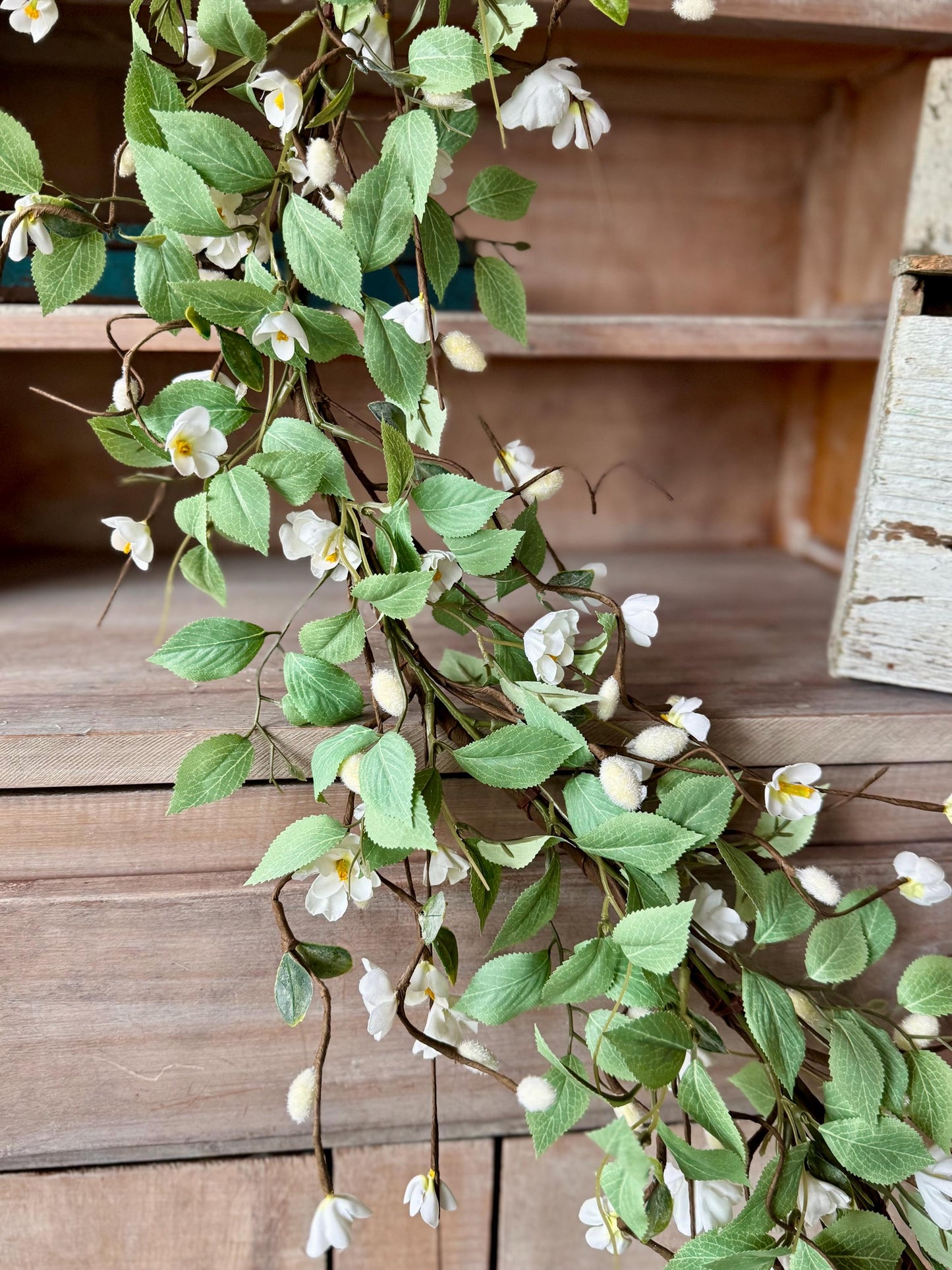 Wildflower Garland, Pussy Willow Garland, Garland for Mantle, White Wedding Garland, White Floral Garland, Country Rustic