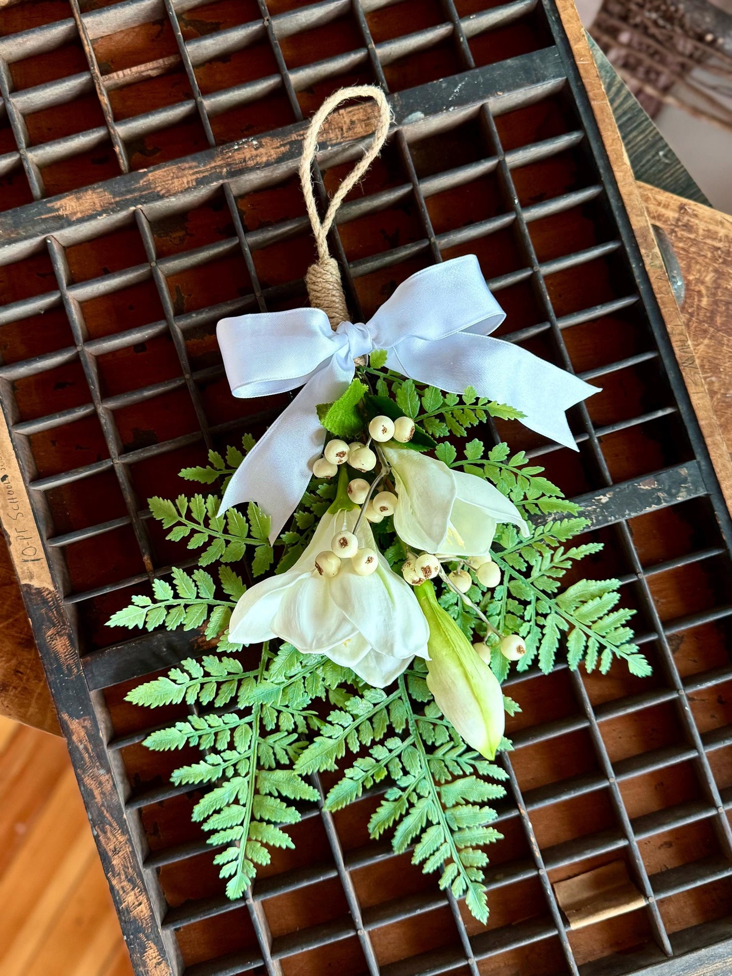 NEW 2025! White Lily Greenery Swag Wreath, Spring Mini Swag, Easter Lily Swag, White Wedding Pew Swag, Easter Lily Church Decor