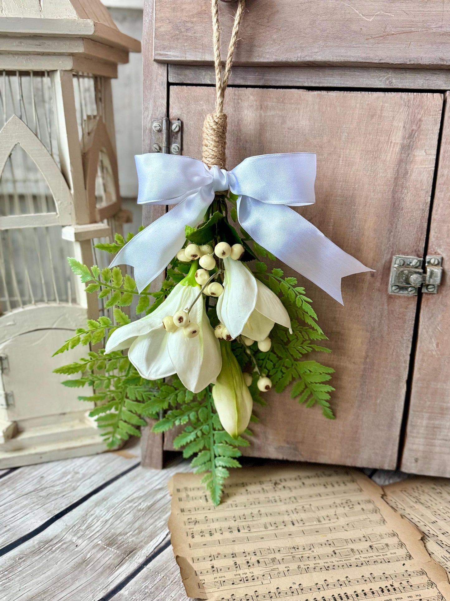 NEW 2025! White Lily Greenery Swag Wreath, Spring Mini Swag, Easter Lily Swag, White Wedding Pew Swag, Easter Lily Church Decor