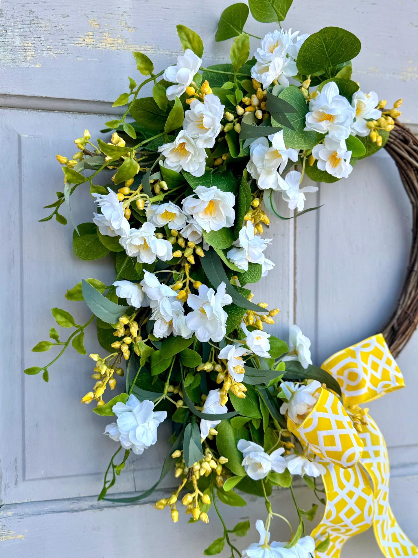 NEW 2025! White Yellow Cherry Blossom Wreath, Yellow Summer Wreath for Door, Yellow Easter Wreath, White Yellow Mothers Day Wreath