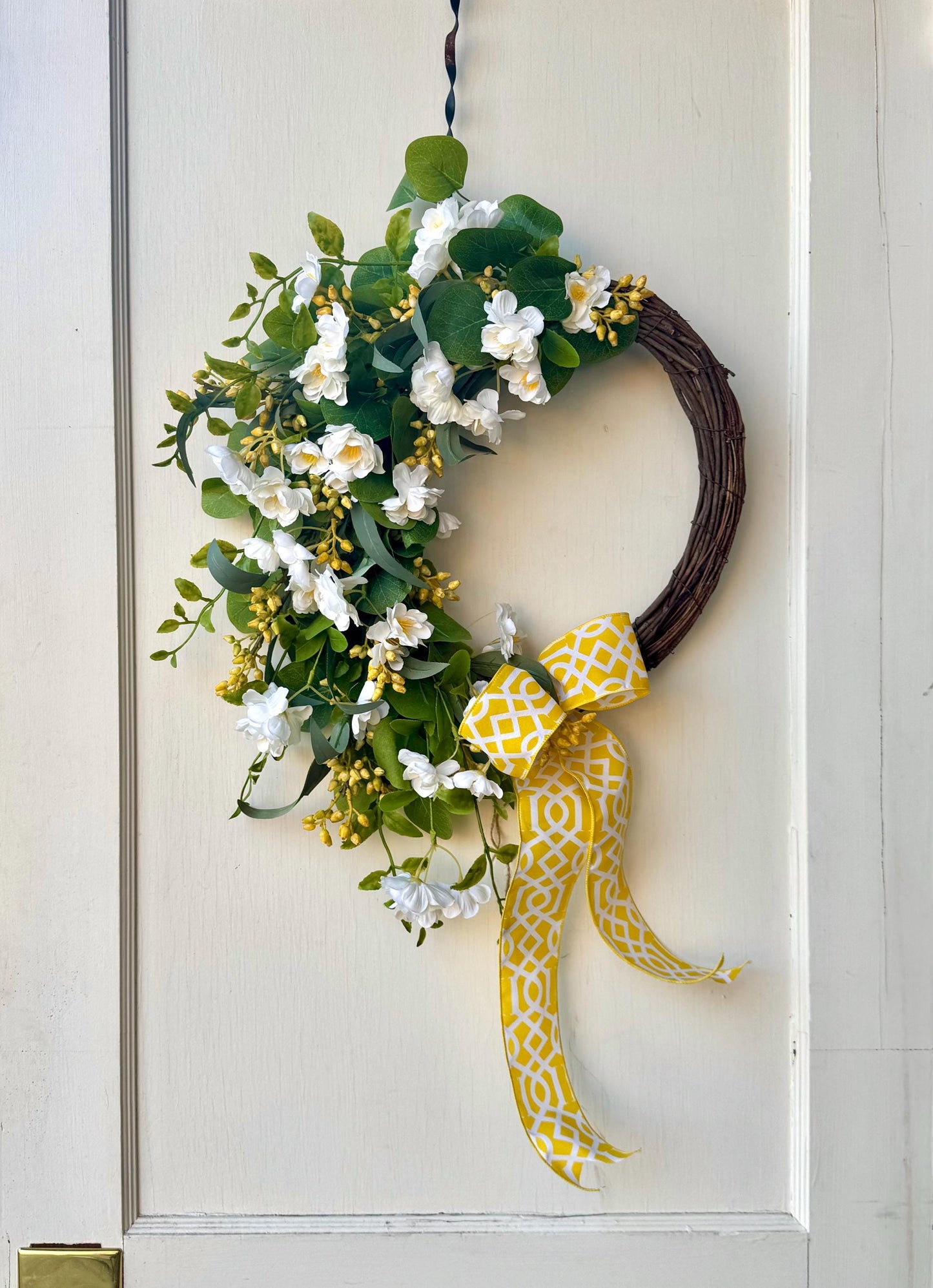 NEW 2025! White Yellow Cherry Blossom Wreath, Yellow Summer Wreath for Door, Yellow Easter Wreath, White Yellow Mothers Day Wreath