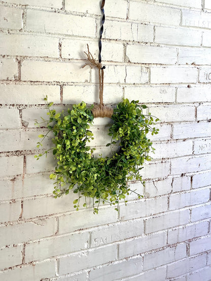 Spring Wreath, Greenery Wreath, Hanging Vine Wreath, Front Door Wreath, Heart Wreath, Kitchen Cabinet Wreath, Apartment Decor