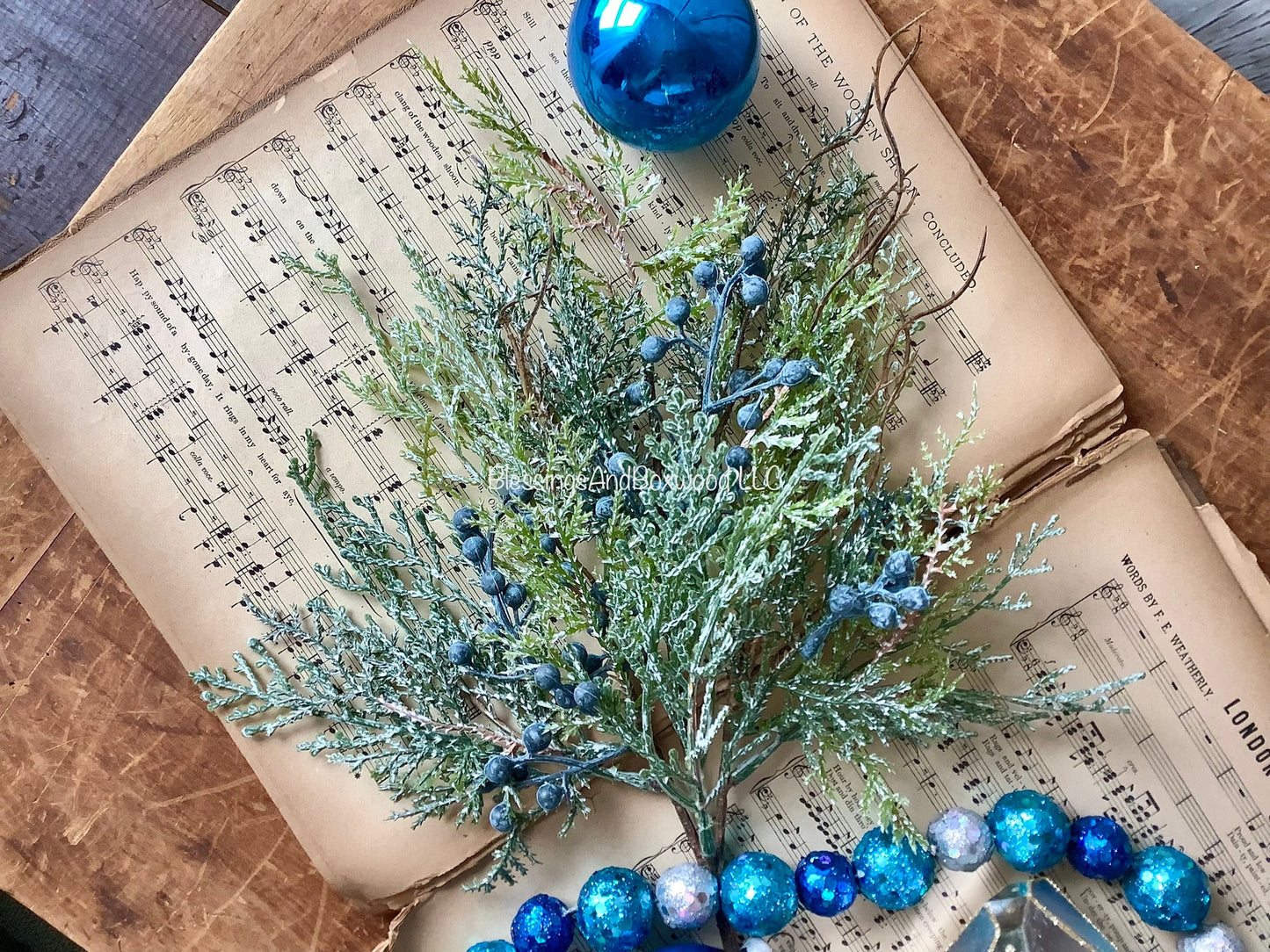 Set of Blue Juniper Branch, Winter Blue Juniper Pick, Pine Berry Candle Wreath, Blue Winter Berry Pick, Juniper Pine Wreath