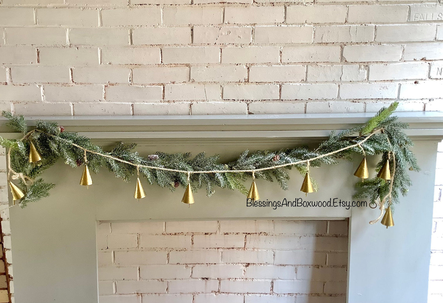 Christmas Pine Garland, Spruce Garland, Fireplace Garland, Garland for Mantle, Pine Garland, Christmas Mantle Garland