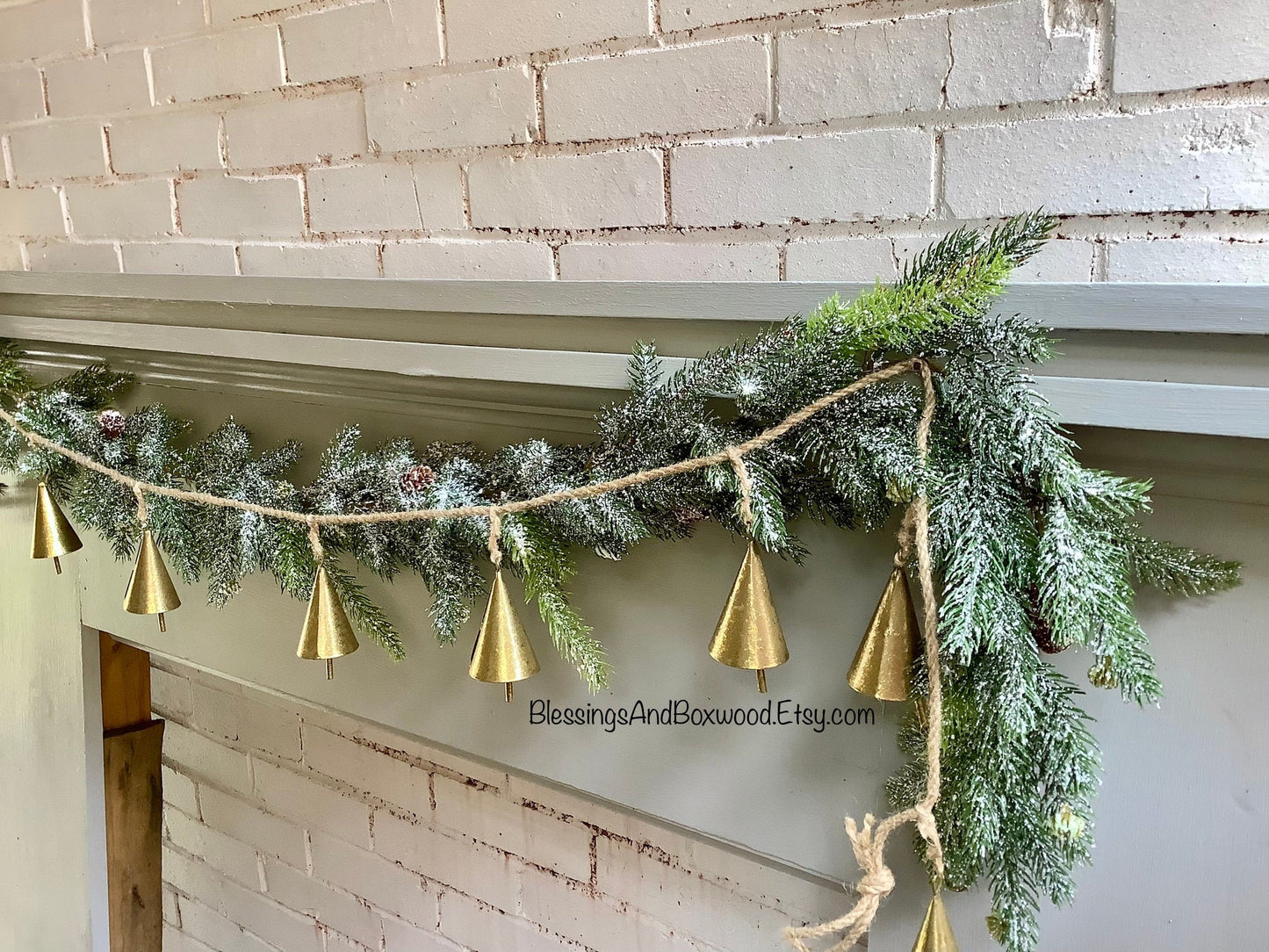 Snowy Christmas Pine Garland, Spruce Garland, Fireplace Garland, Garland for Mantle, Pine Garland, Christmas Mantle Garland