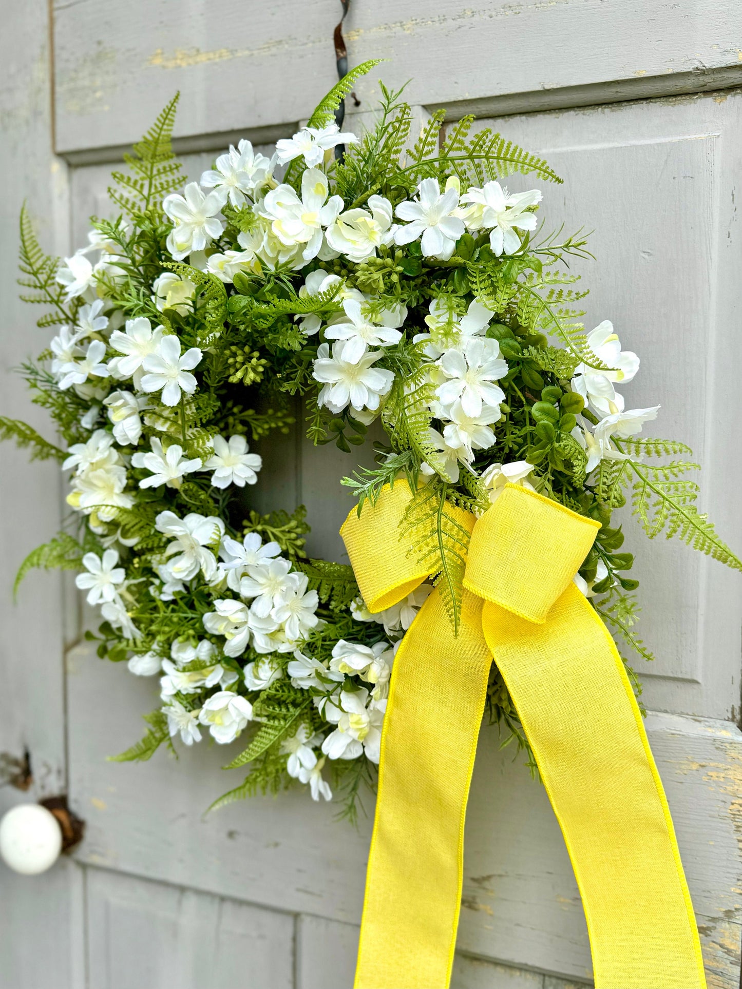 White Flower Wreath, Summer Wreath, Spring Wreath, Wreath for Front Door, Easter Wreath, Greenery Decor, Year Round, White Wedding Wreath