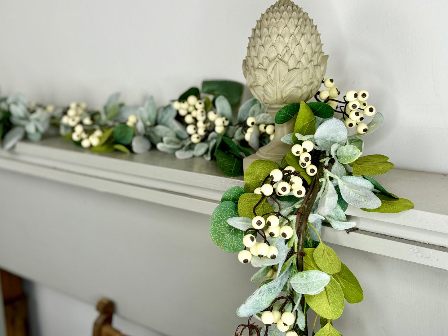 White Berry Garland, White Berry Lambs Ear Eucalyptus Garland, Garland for Mantle, Fireplace Decor, White Wedding Garland