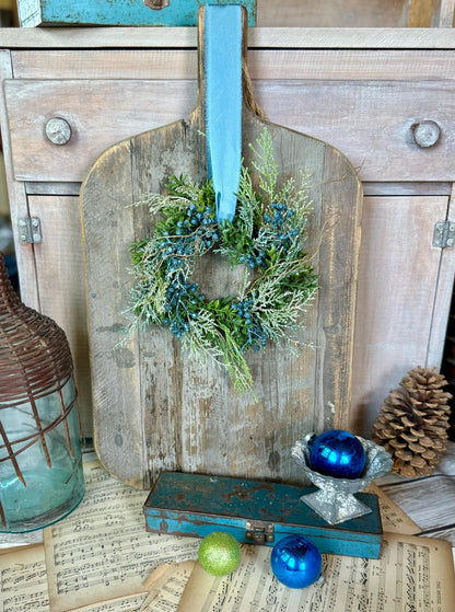 Blue Juniper Christmas Candle Wreath, Blue Candle Wreath, Blue Christmas Decor, Handmade Gift, Table Decorations, Kitchen Cabinet Wreath