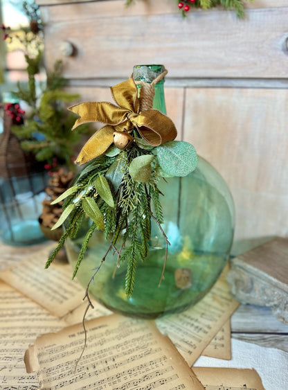 Luxe Gold Mini Christmas Swag with Bells, Mini Lantern Swag, Kitchen Cabinet Decor