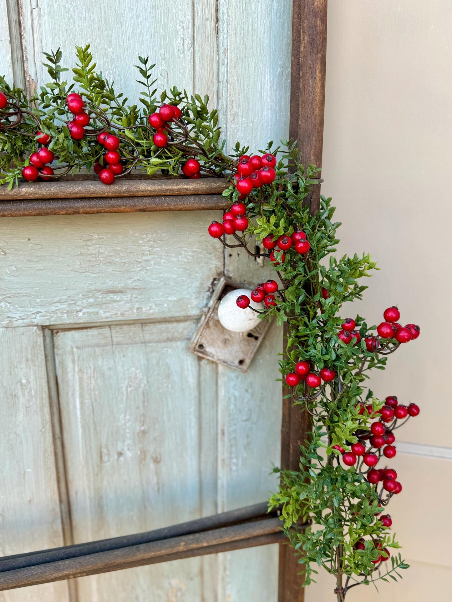 Christmas Boxwood Berry Garland, Christmas Garland, Fireplace Mantle Decor, Kitchen Cabinets Decorations, Tablescape, Dining Room Table