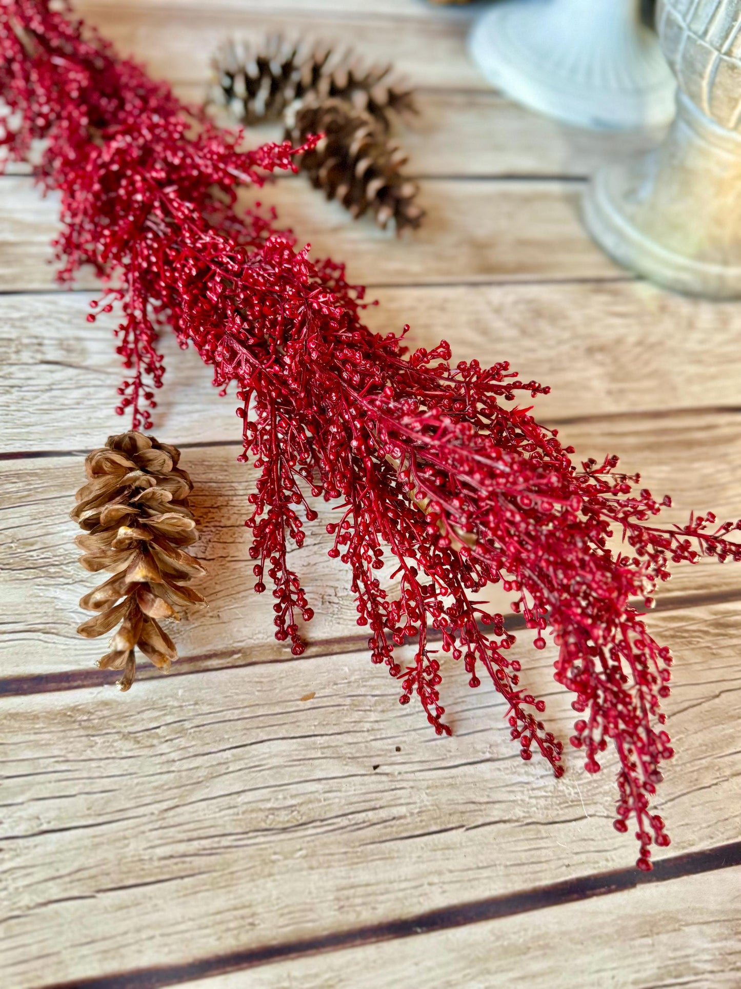 Red Christmas Berry Garland, Burgundy Garland, Kitchen Cabinets Decor, Christmas Table Decor, Fireplace Mantle Garland, Red Berry Garland