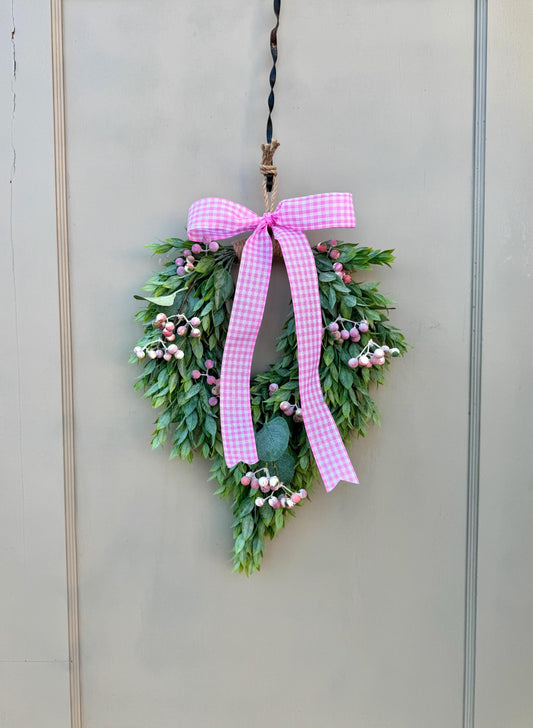Valentines Day Wreath, Pink Berry Wreath, Spring Wreath, Pink Valentines Day Wreath, Mothers Day Gift, Easter Decor, Pink Heart Wreath