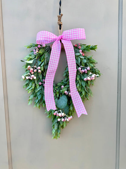 Valentines Day Wreath, Pink Berry Wreath, Spring Wreath, Pink Valentines Day Wreath, Mothers Day Gift, Easter Decor, Pink Heart Wreath