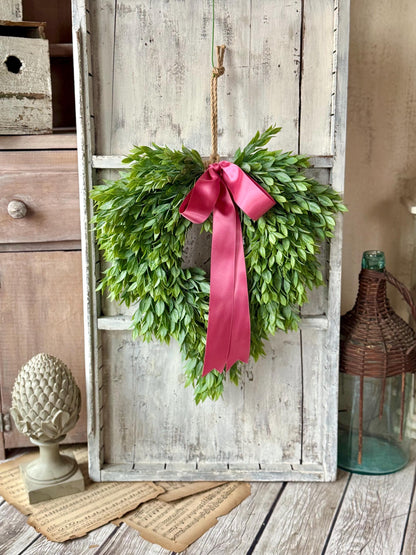 Greenery Wreath, Heart Shaped Wreath, Modern Door Wreath, Spring Wreath, Summer Wreath, Apartment Door Wreath, Nursing Home Decor