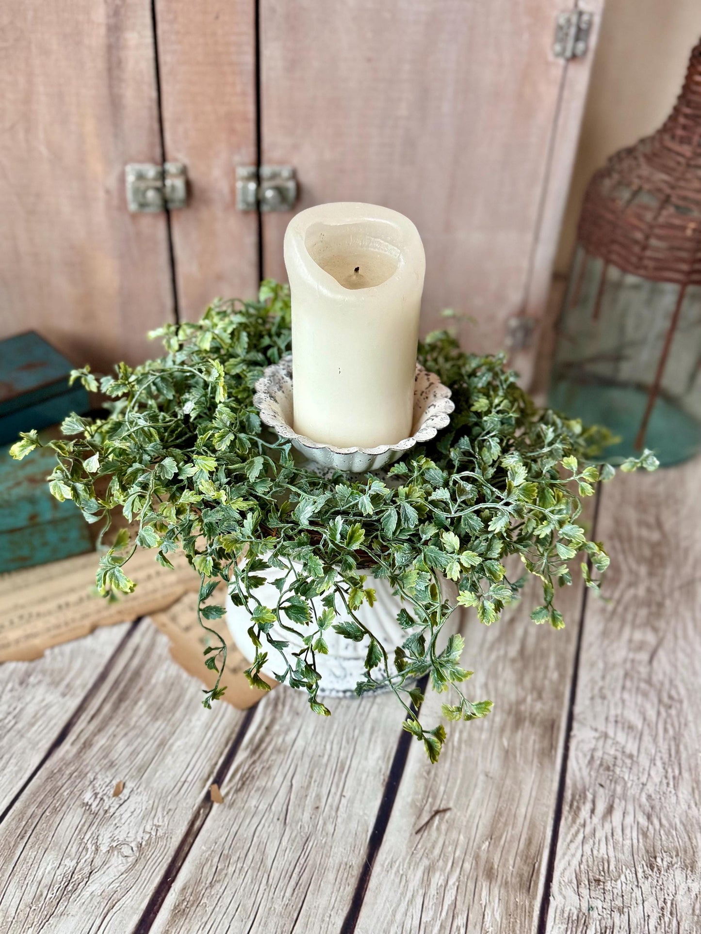 Green Leaf Candle Wreath, Bog Wreath, Kitchen Window Wreath, Accent Decor, Farmhouse Greenery Wreath