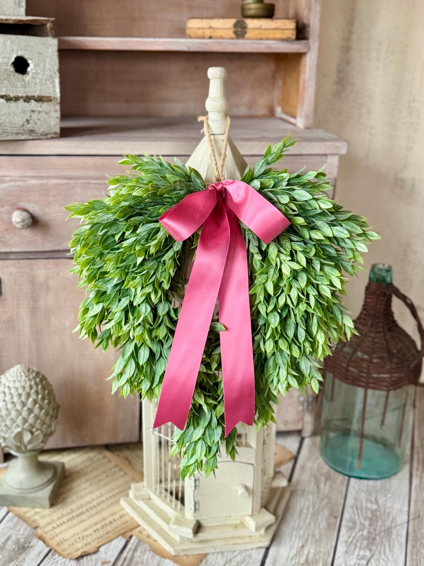 Greenery Wreath, Heart Shaped Wreath, Modern Door Wreath, Spring Wreath, Summer Wreath, Apartment Door Wreath, Nursing Home Decor