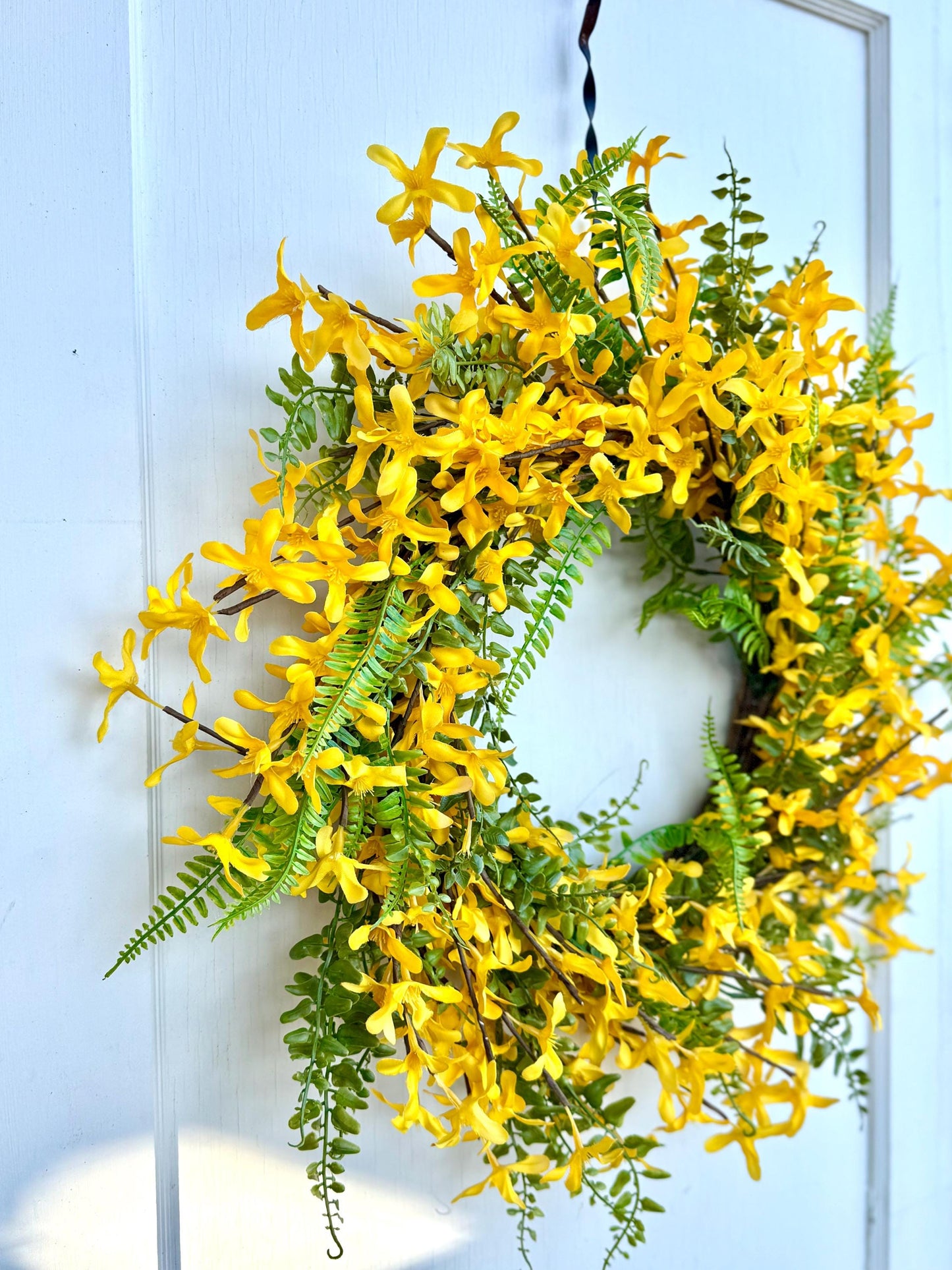 Yellow Forsythia Door Wreath, Spring Wreath, Gold Chain Spring Wreath, Yellow Summer Wreath