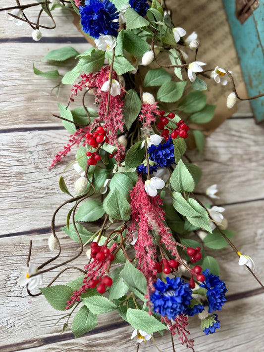 Patriotic Garland, Red White Blue Garland, Fourth of July Decor, Independence Day Garland, Garland for Mantle