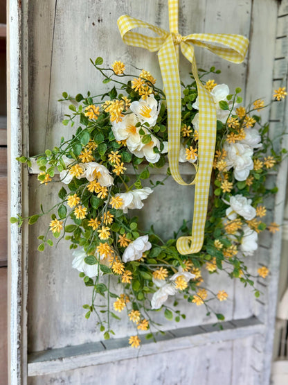 White Flower Candle Wreath, Yellow White Table Wreath, Kitchen Cabinets, Yellow Berry Wreath