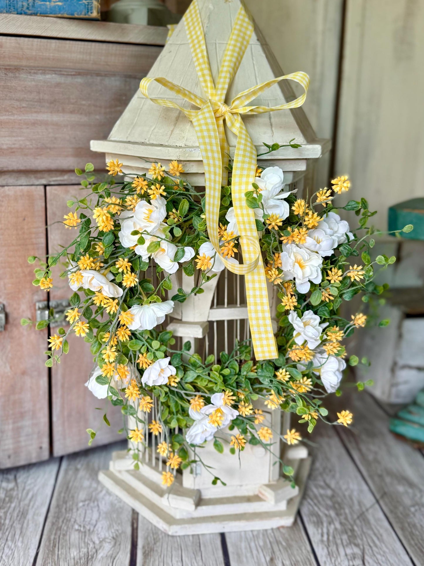 White Flower Candle Wreath, Yellow White Table Wreath, Kitchen Cabinets, Yellow Berry Wreath