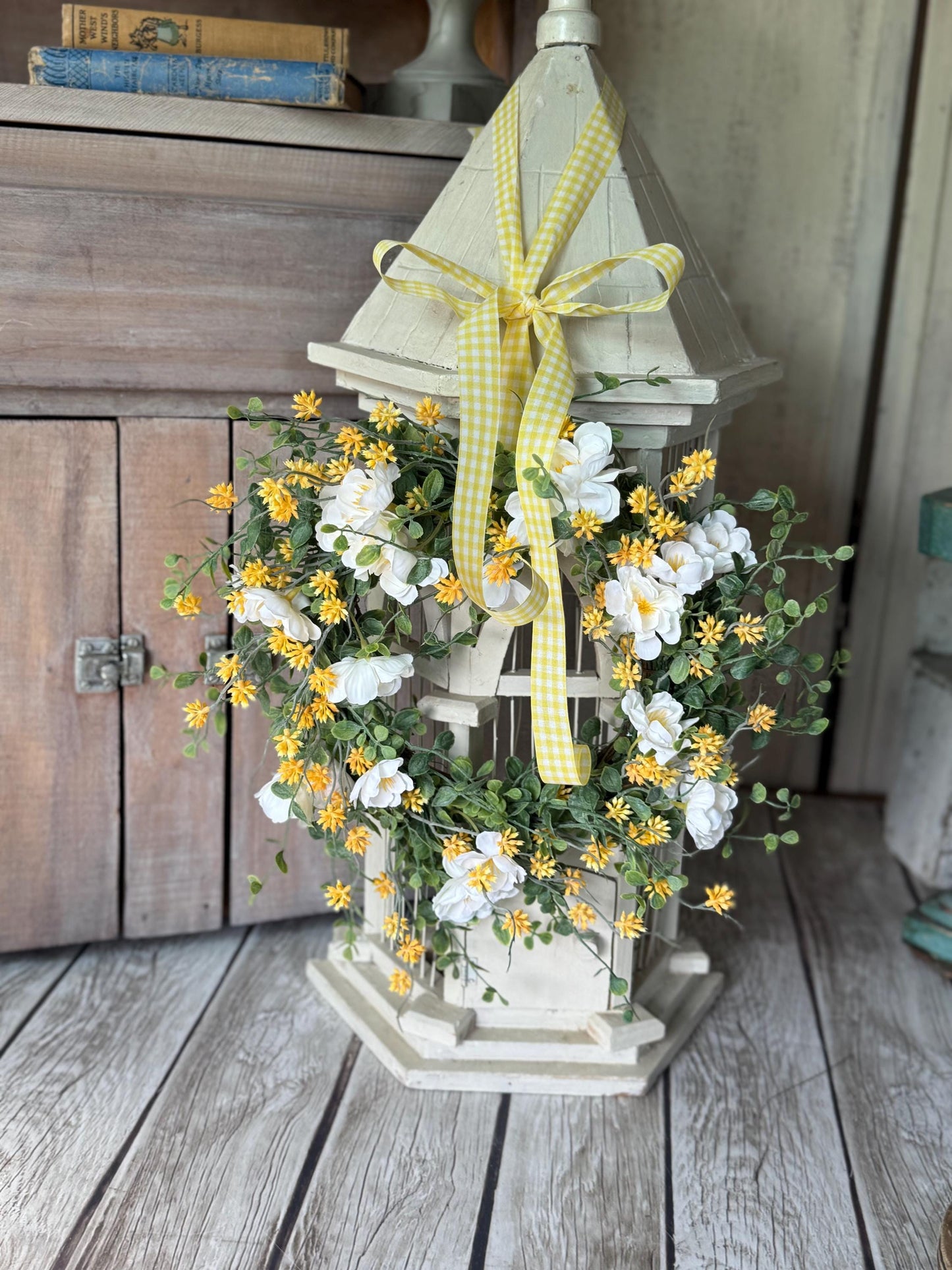 White Flower Candle Wreath, Yellow White Table Wreath, Kitchen Cabinets, Yellow Berry Wreath