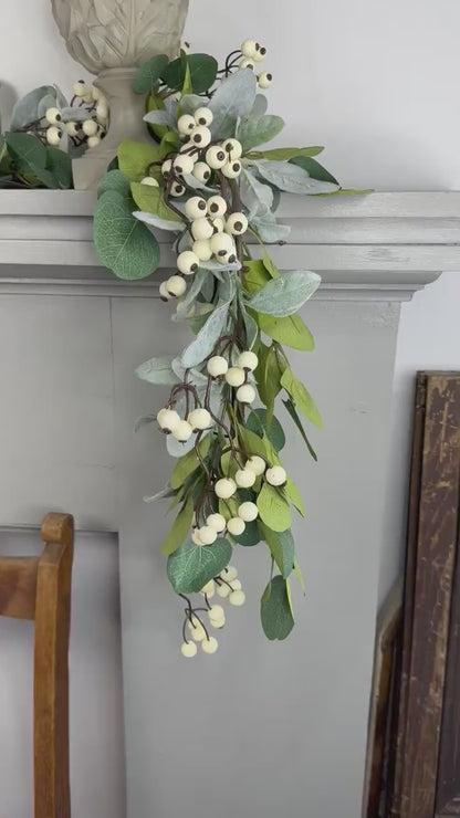 White Berry Garland, White Berry Lambs Ear Eucalyptus Garland, Garland for Mantle, Fireplace Decor, White Wedding Garland